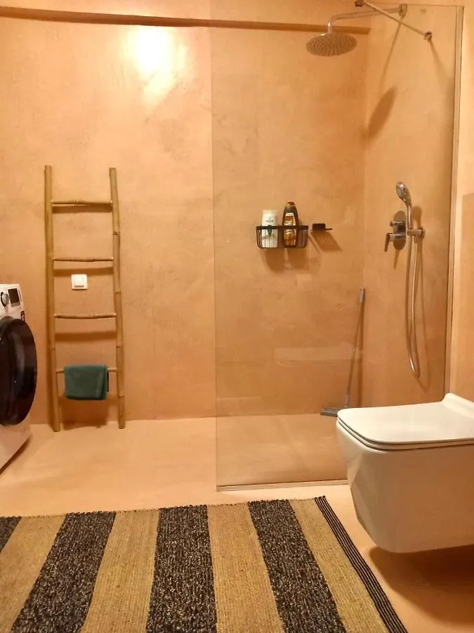 Specious Flat In Thessaloniki Aparthotel Greece
